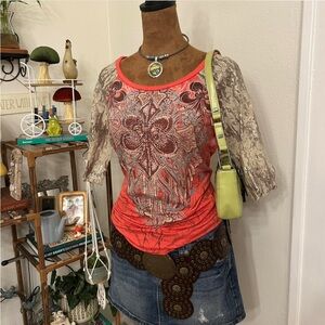 Angels & Diamonds Coral Sequin Graphic Top with Lace 3/4 Sleeves - Size Medium